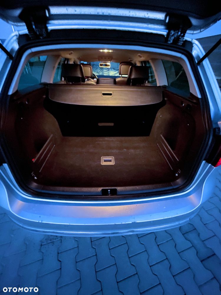 Volkswagen Passat 2.0 TSI Highline - 22