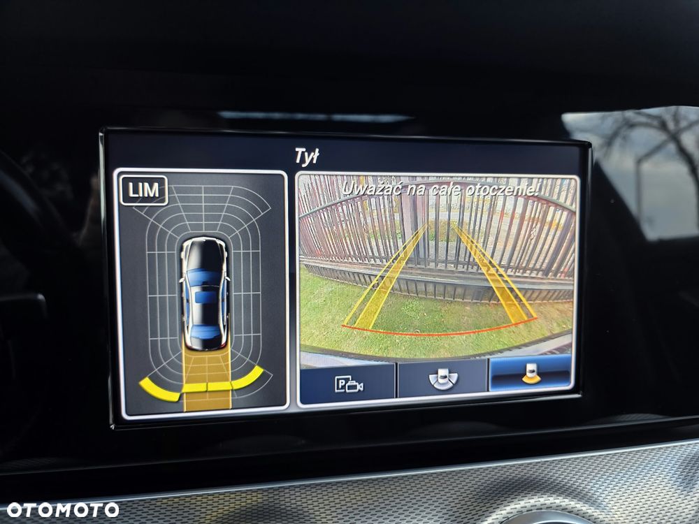 Mercedes-Benz Klasa E 220 d 4-Matic 9G-TRONIC - 25