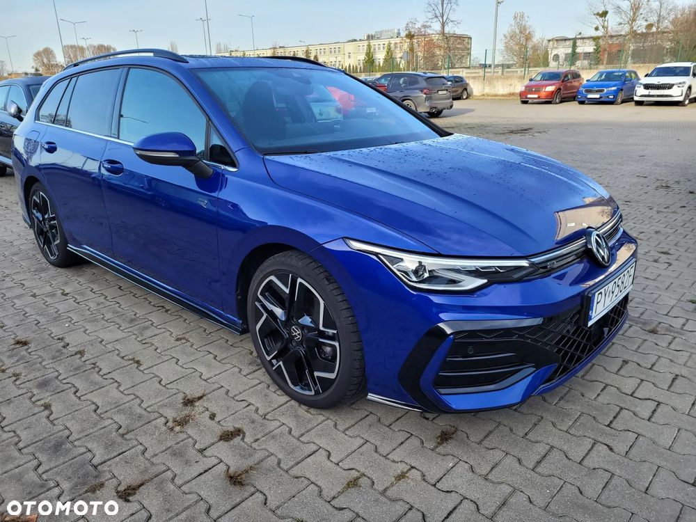 Volkswagen Golf Variant 1.5 eTSI OPF DSG R-Line - 2