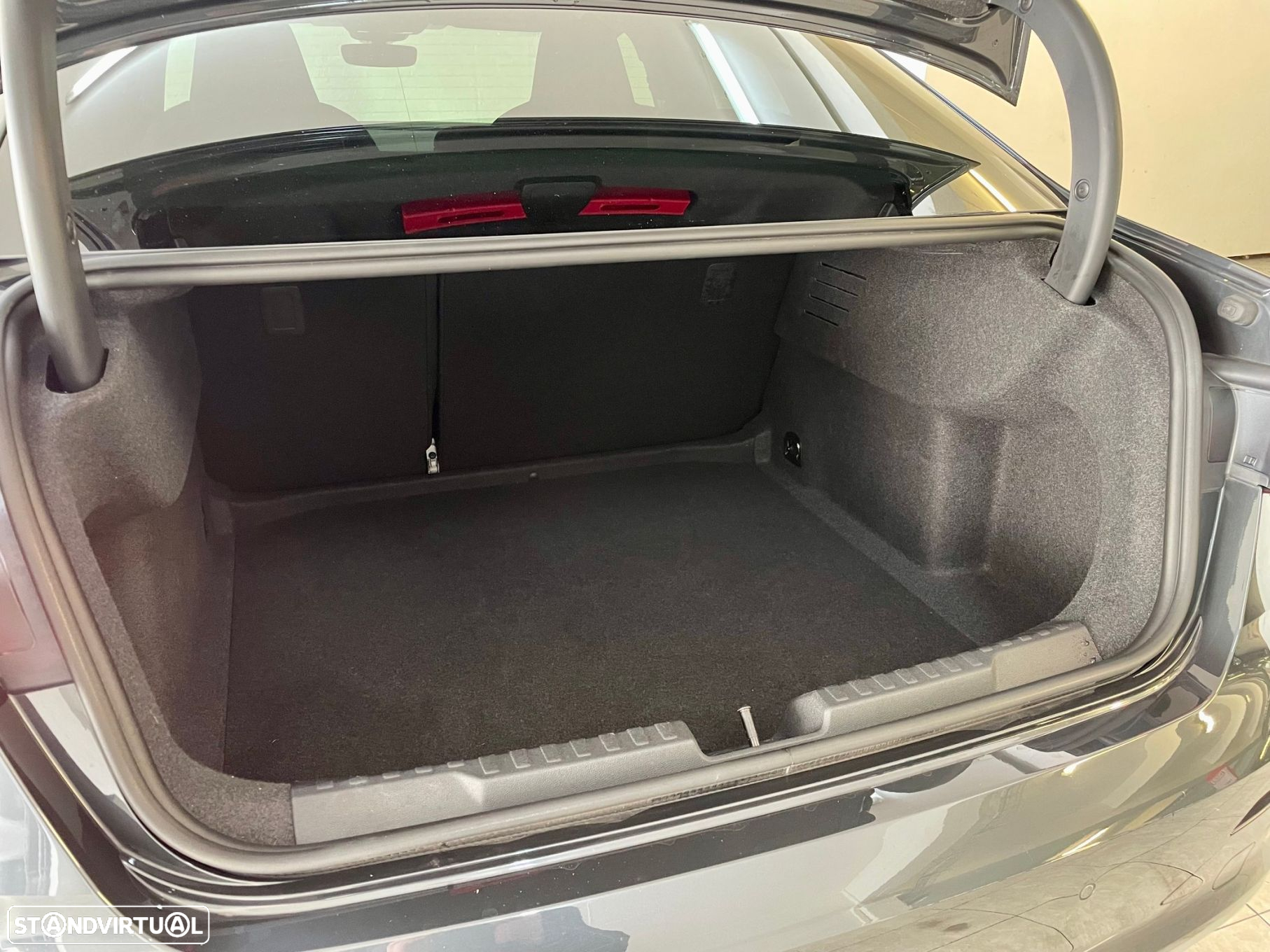 Audi A3 Limousine 30 TFSI Advanced S tronic - 17