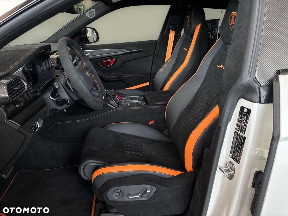 Lamborghini Urus - 7