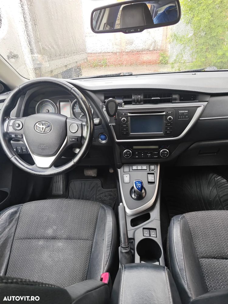 Toyota Auris - 8