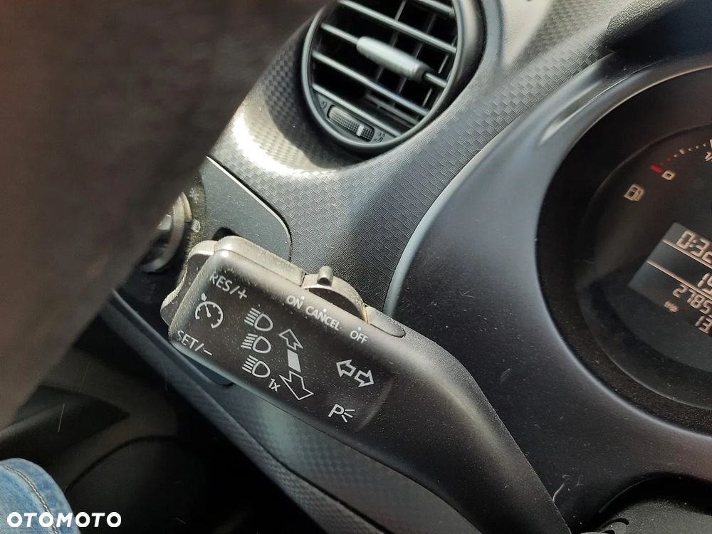 Seat Altea 1.6 TDI DPF CR Reference Copa - 24