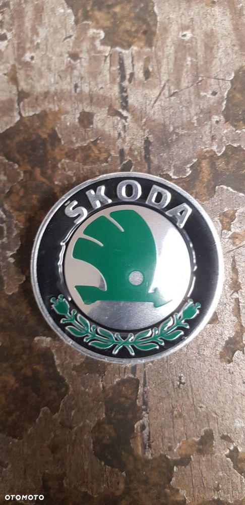 Dekielek kapsel alufelgi 56 mm Skoda Citigo Rapid Roomster Octavia 6U0601151L - 2