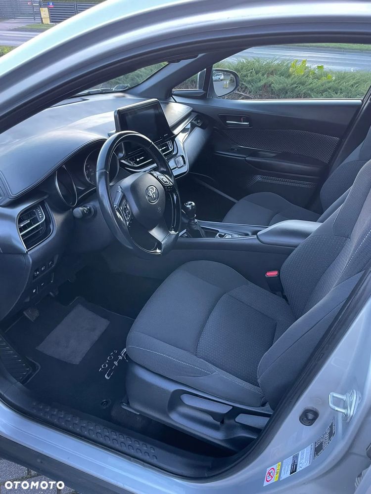 Toyota C-HR 1.2 T Active - 8