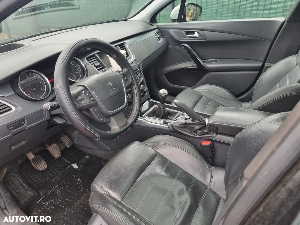 Peugeot 508 SW 1.6 e-HDI FAP STT Active - 11
