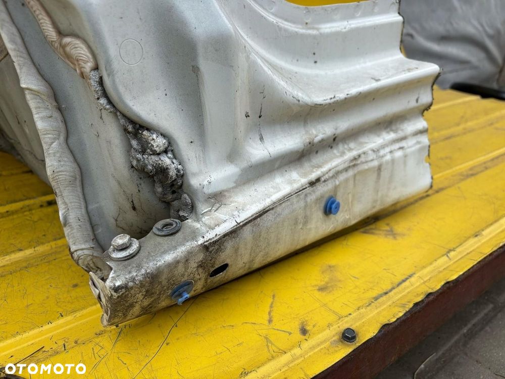 CITROEN C3 III ĆWIARTKA LEWA PRZÓD PODŁUŻNICA SŁUPEK 17- - 3