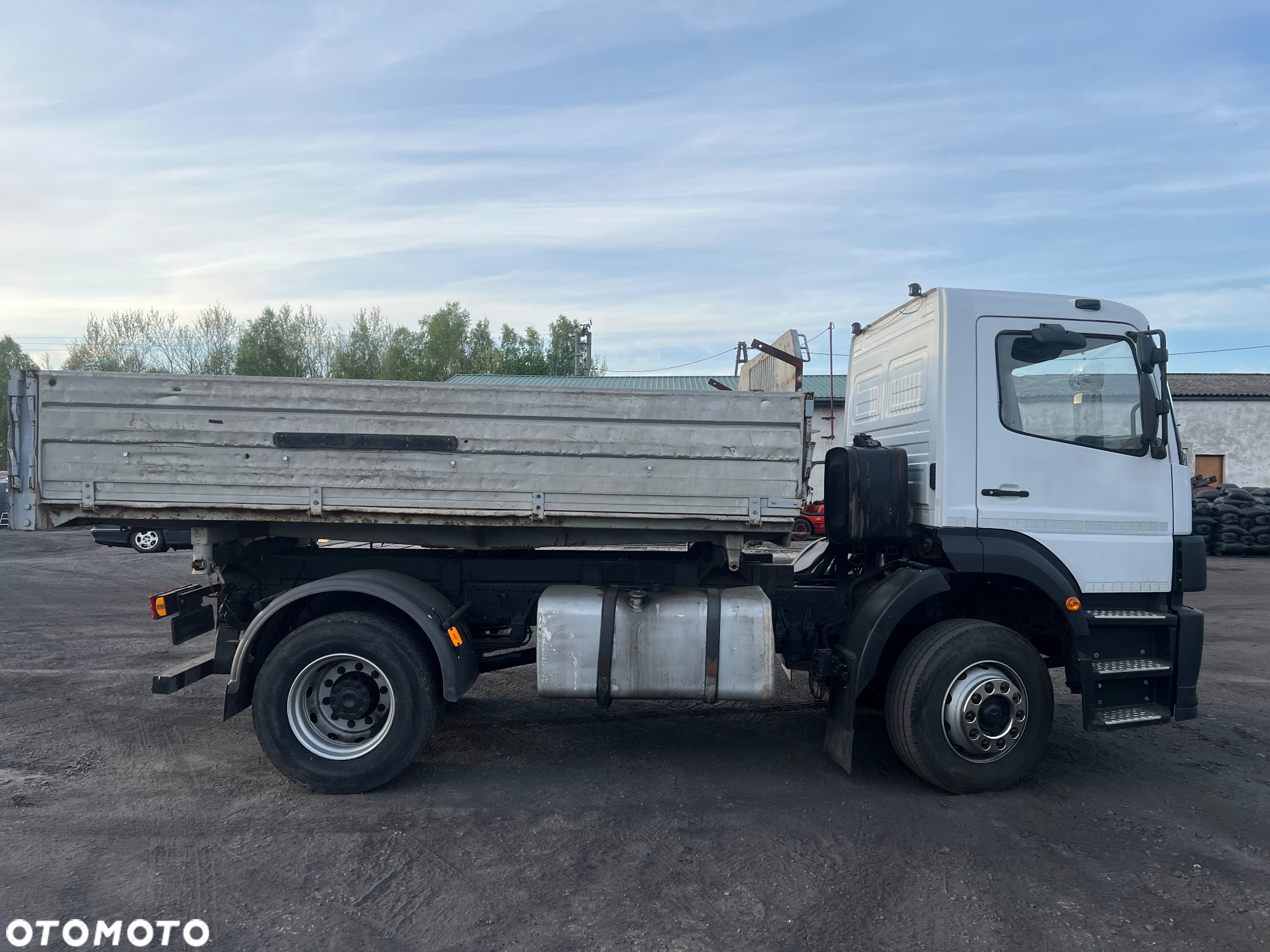 Mercedes-Benz ATEGO - 7