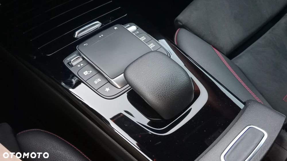 Mercedes-Benz Klasa A 200 AMG Line 7G-DCT - 10