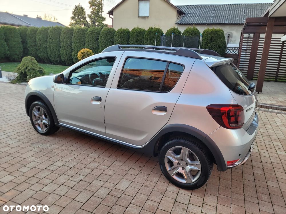 Dacia Sandero Stepway 0.9 TCe Laureate S&S - 12