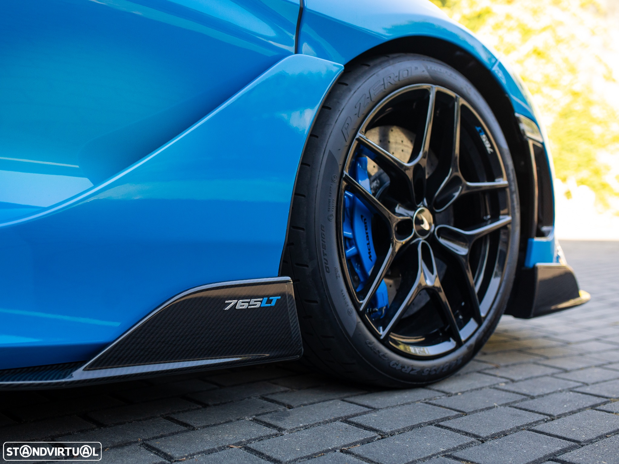 McLaren 765LT - 8