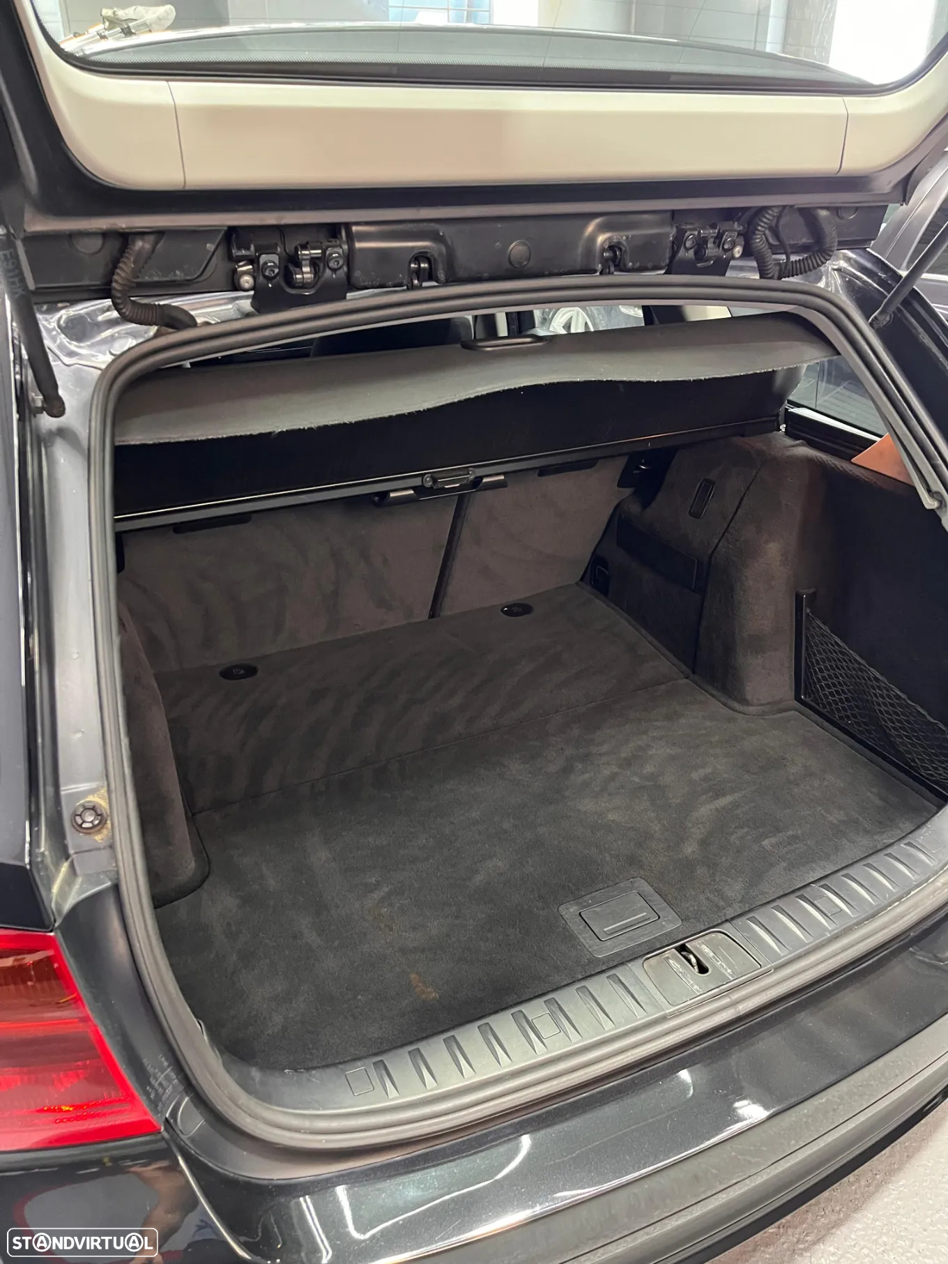 BMW 320 d Touring - 8