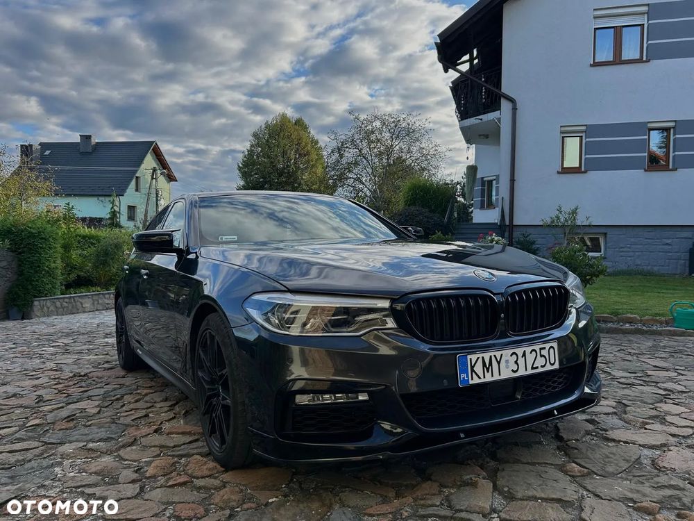 BMW Seria 5 520d xDrive - 5