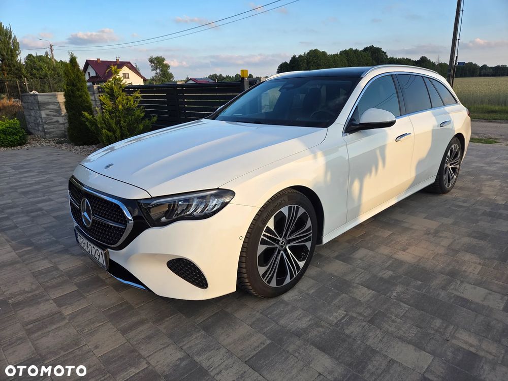 Mercedes-Benz Klasa E - 1