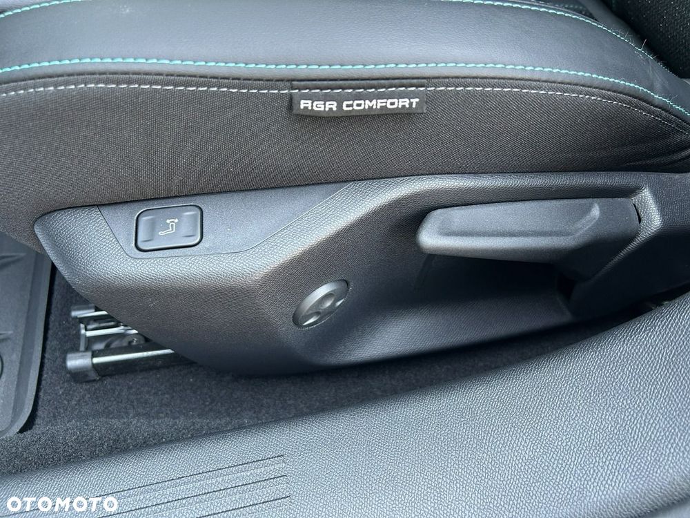 Peugeot 308 - 13