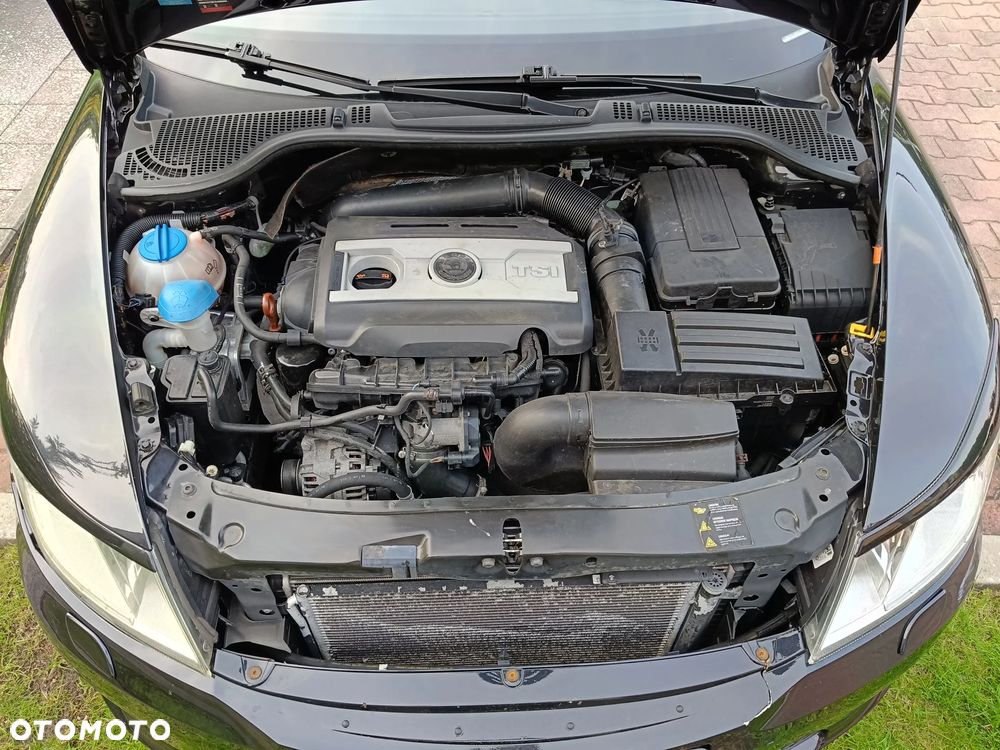 Skoda Octavia 2.0 TFSI RS - 14