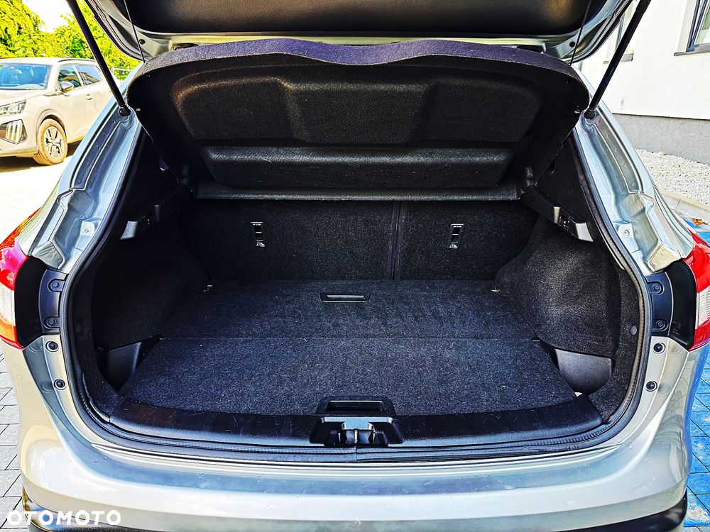 Nissan Qashqai 1.6 dCi Xtronic TEKNA - 40