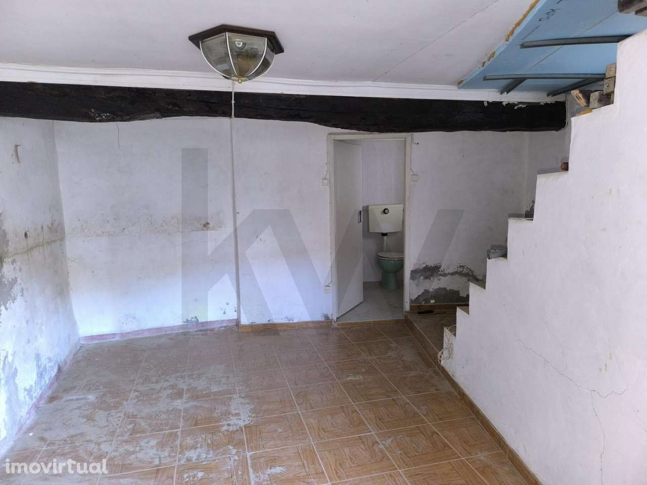 Moradia T2 para Reabilitação | Corvos à Nogueira – Santos Evos | 10 km - Grande imagem: 5/15