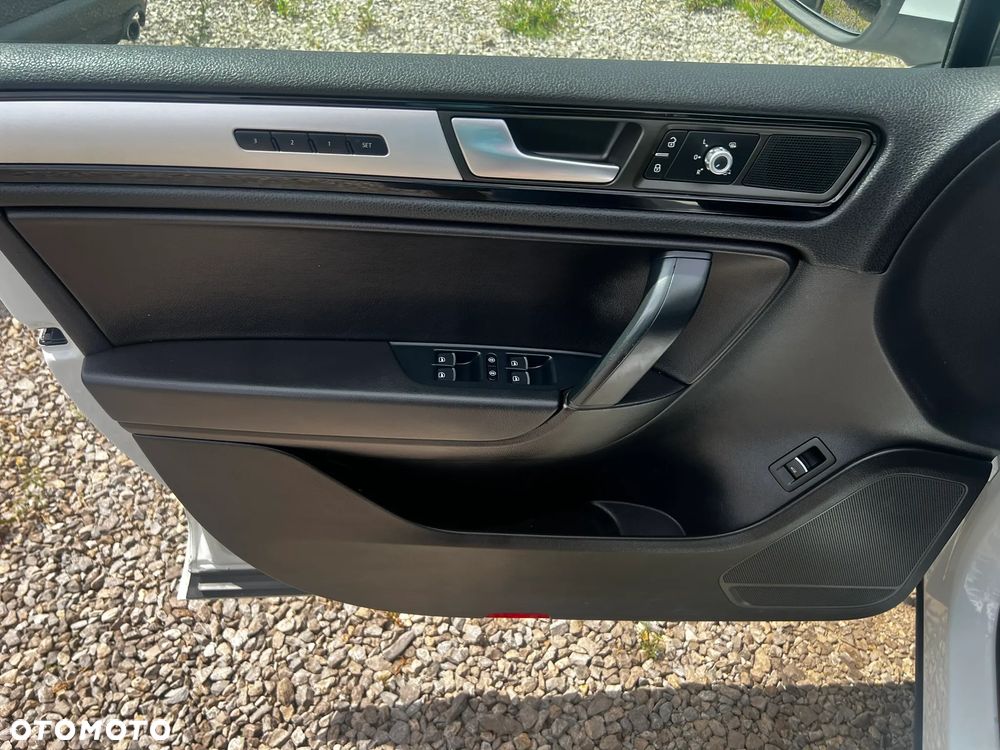 Volkswagen Touareg 3.0 V6 TDI Blue Motion DPF Automatik - 28