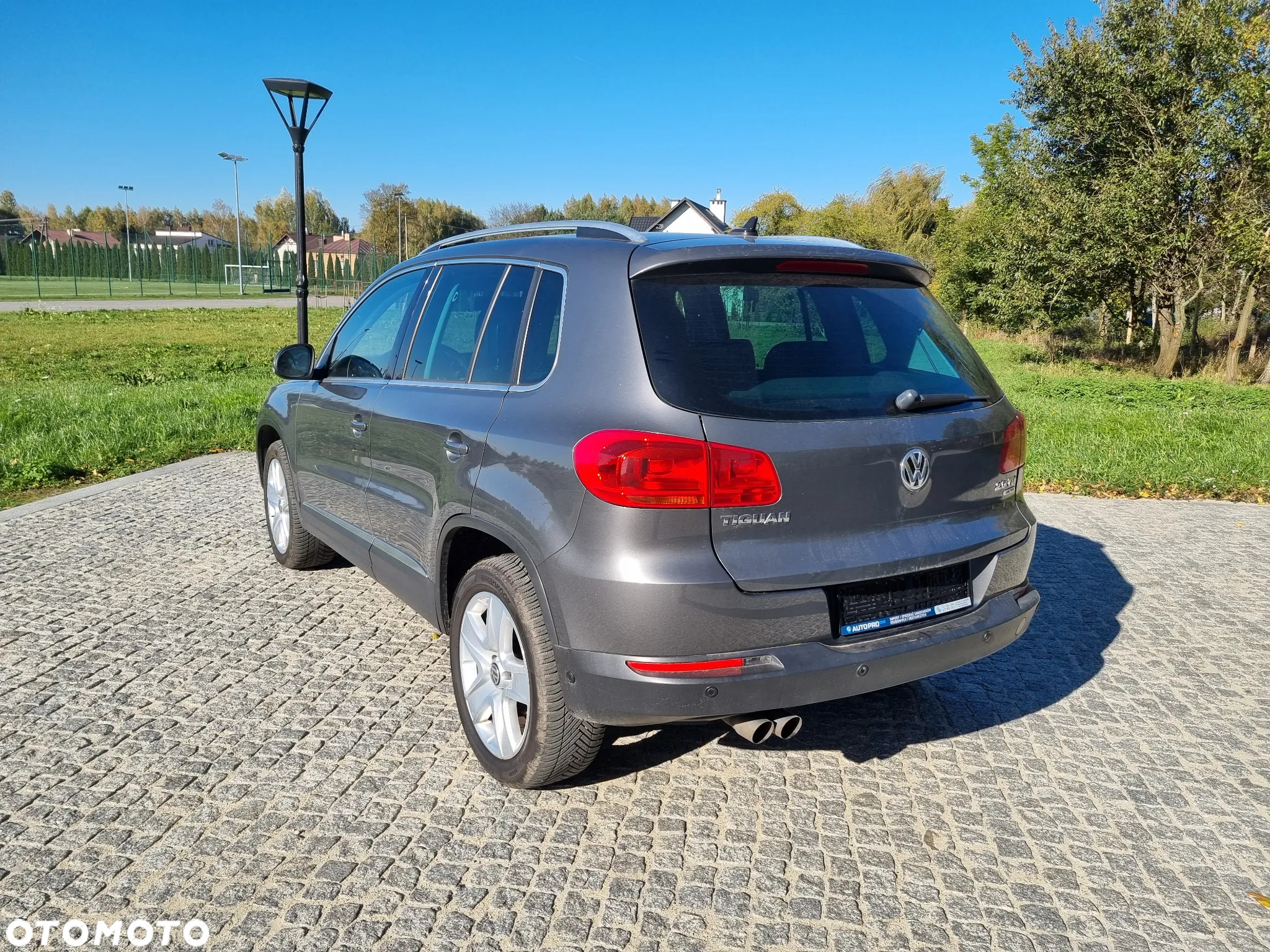 Volkswagen Tiguan 2.0 TDI 4Mot Sport DSG - 6