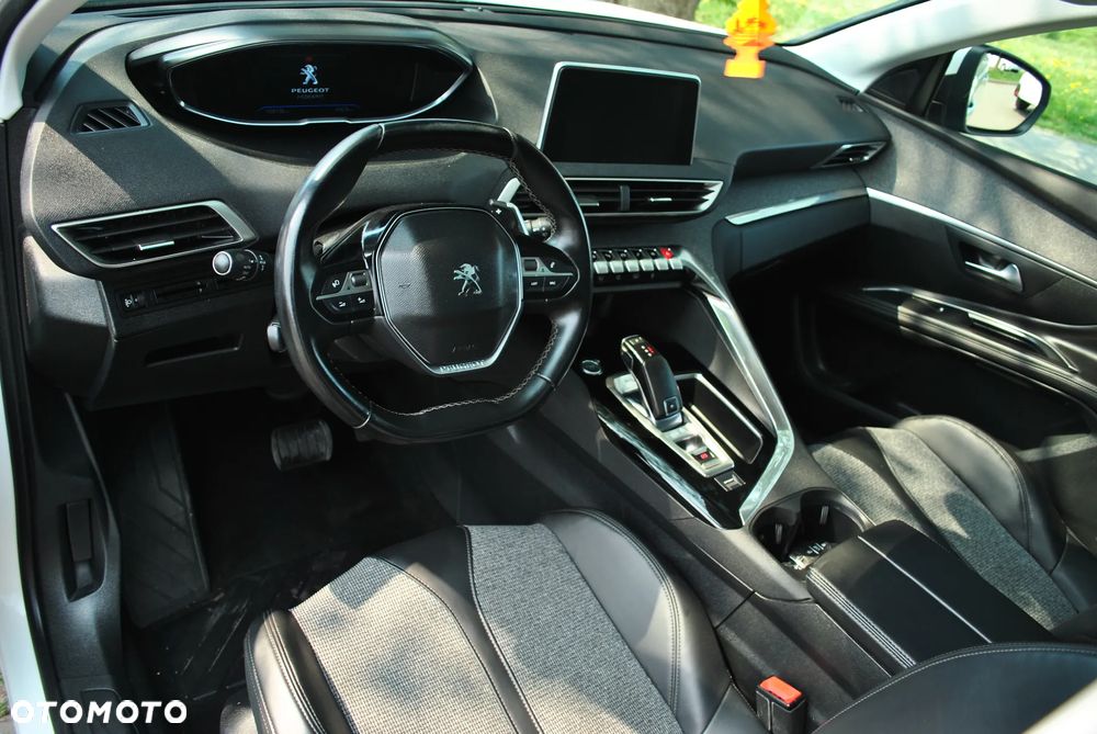 Peugeot 5008 1.5 BlueHDi Allure S&S EAT8 - 10