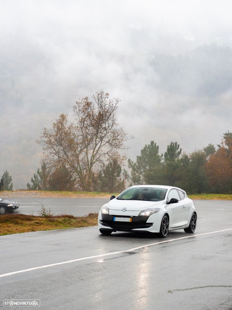 Renault Mégane Coupe 2.0 T 16V RS - 15