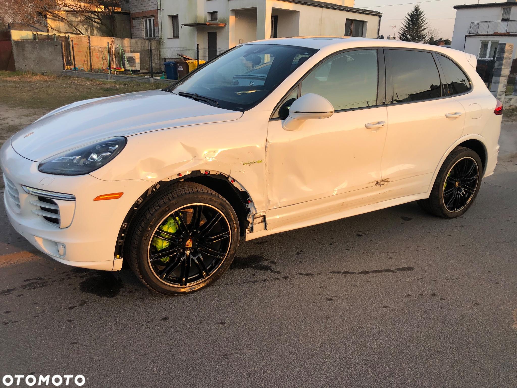 Porsche Cayenne S e-Hybrid - 15