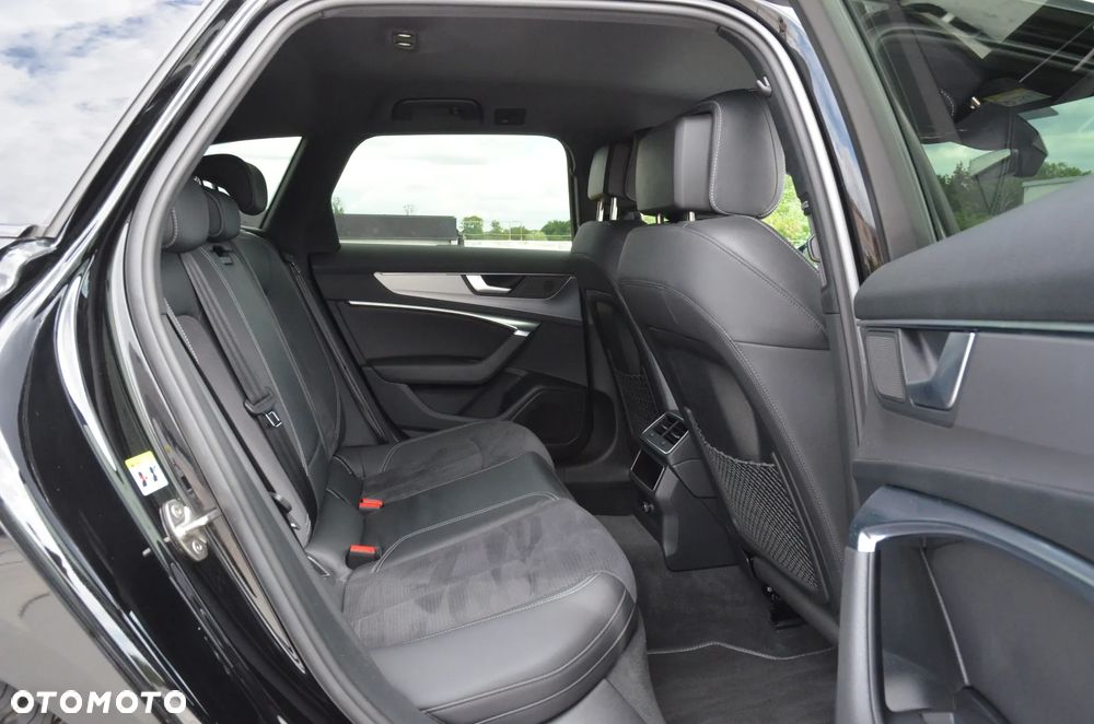 Audi A6 Avant 55 TFSI e quattro S tronic sport - 38