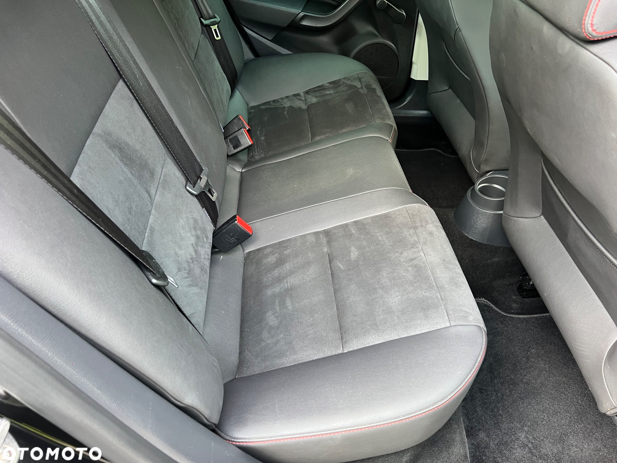 Seat Ibiza 1.2 TSI FR - 12