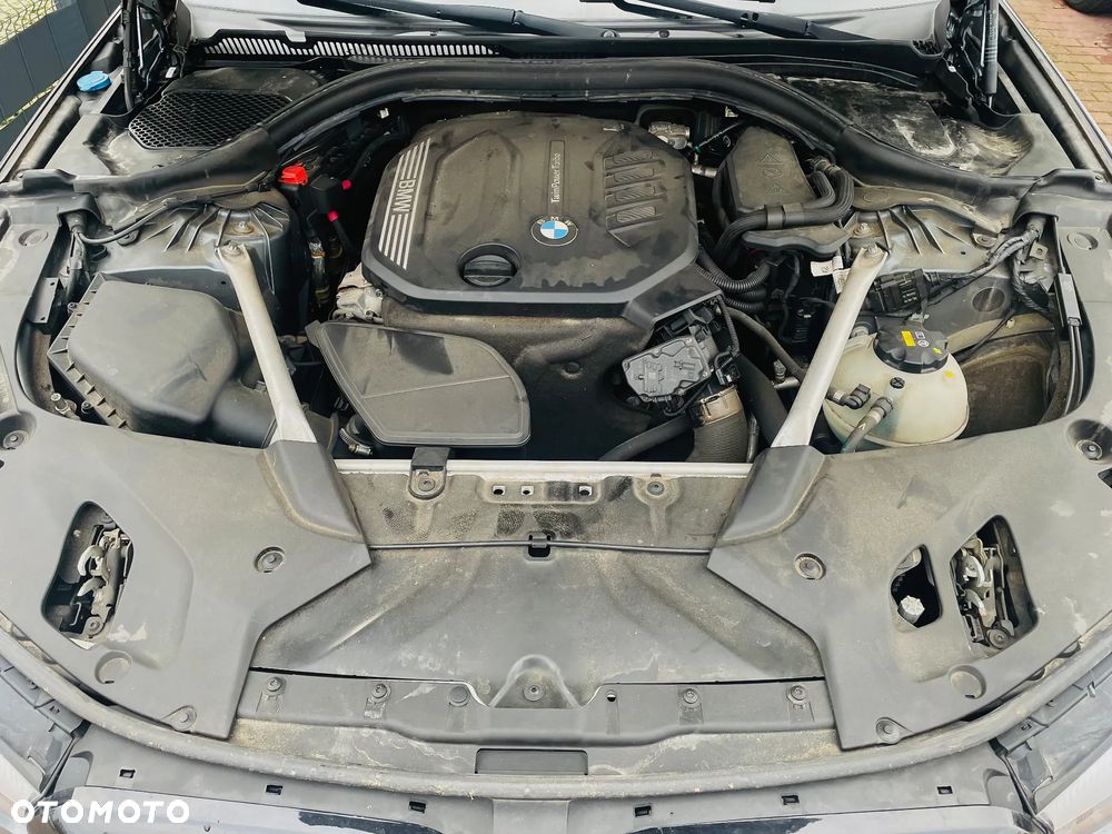 BMW Seria 5 518d Advantage sport - 39