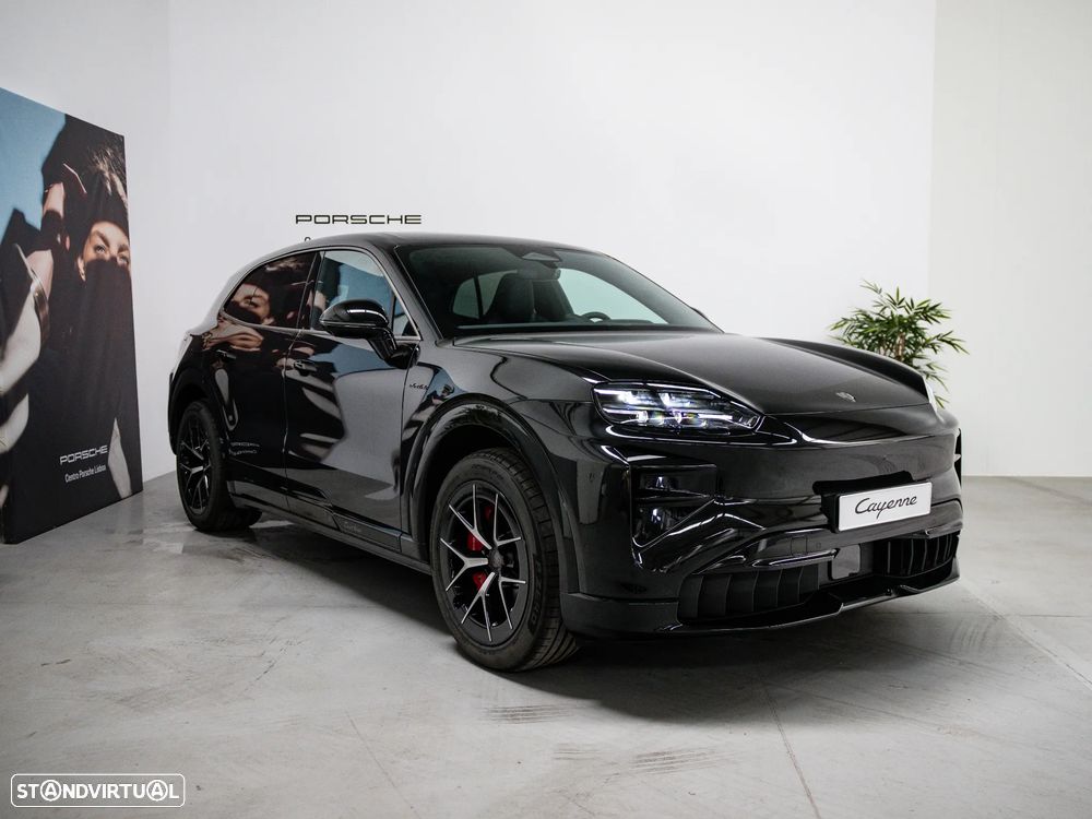 Porsche Cayenne Electric Turbo - 2