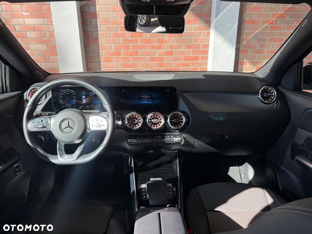 Mercedes-Benz EQA 300 66.5kWh 4-Matic Progressive - 14