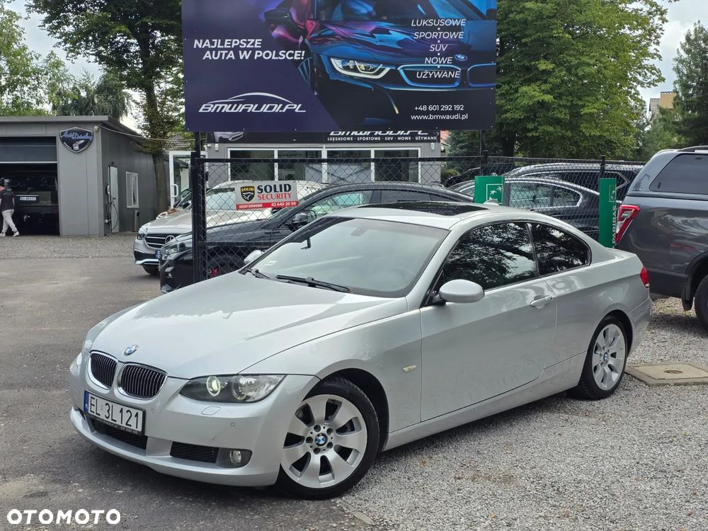 BMW Seria 3 325i - 1