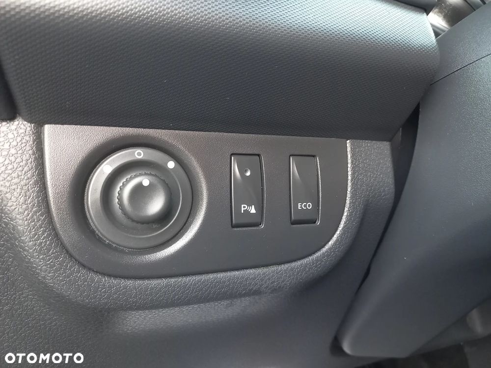 Dacia Sandero Stepway TCe 90 (S&S) Celebration - 30