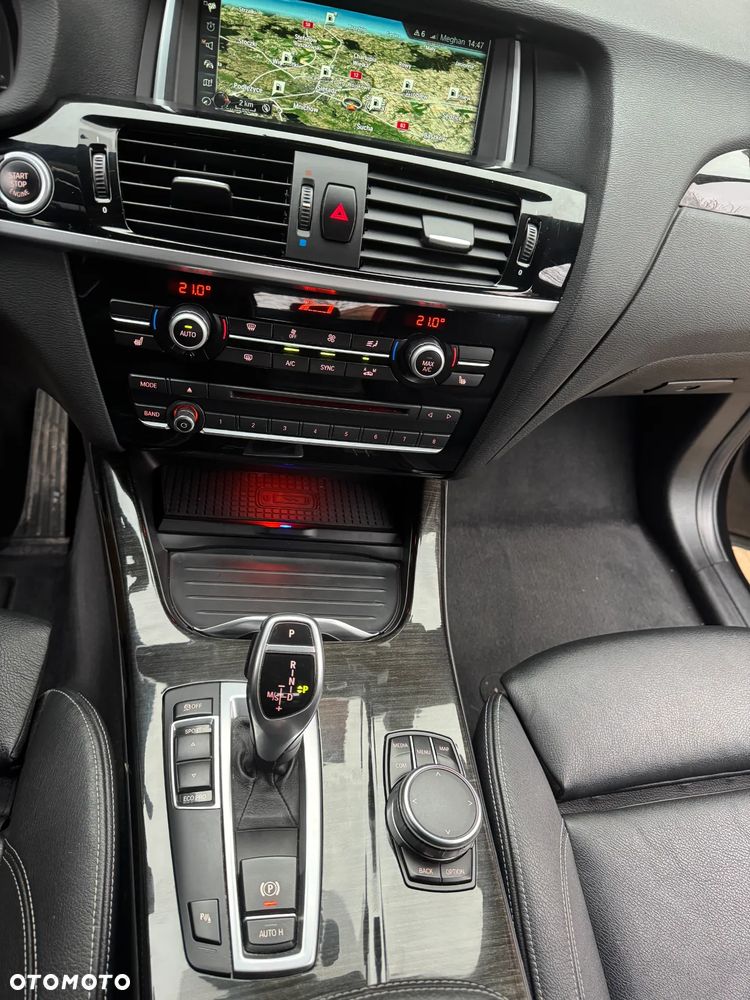 BMW X3 xDrive28i Sport-Aut M Sport - 32