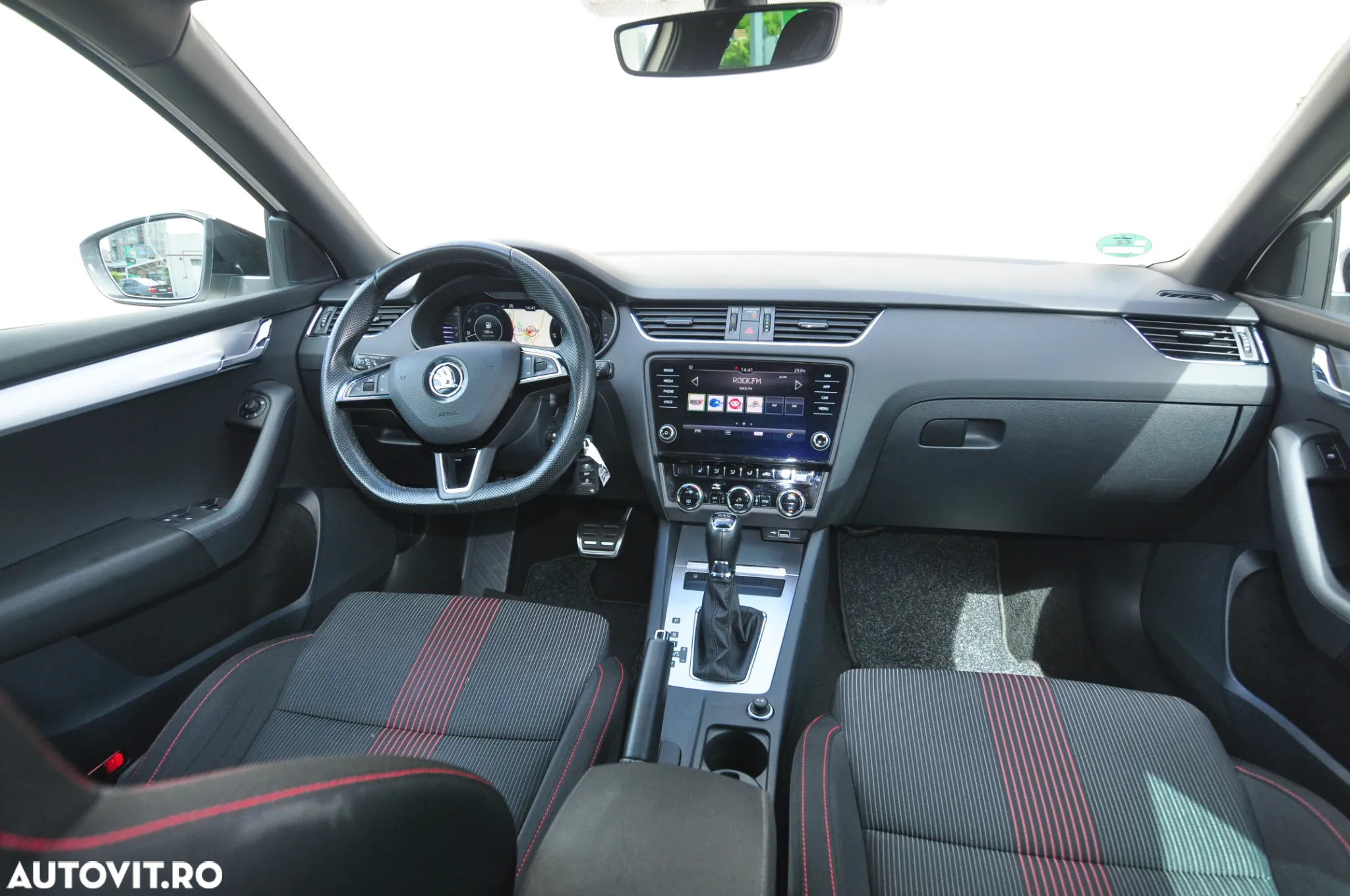 Skoda Octavia 1.6 TDI DSG Ambition - 5