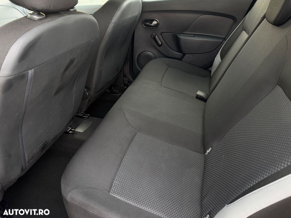 Dacia Sandero 1.2 16V - 13