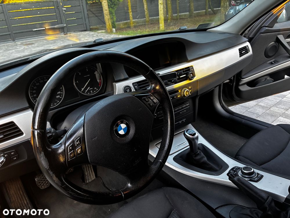 BMW Seria 3 - 11