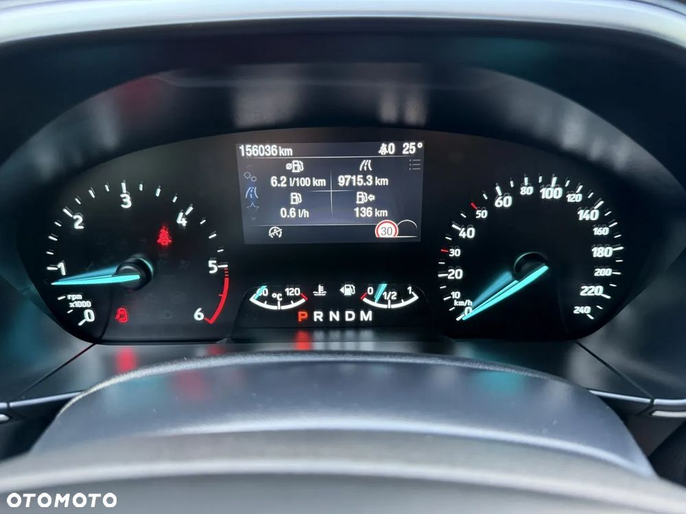 Ford Focus 1.5 EcoBlue Start-Stopp-System TITANIUM DESIGN - 29