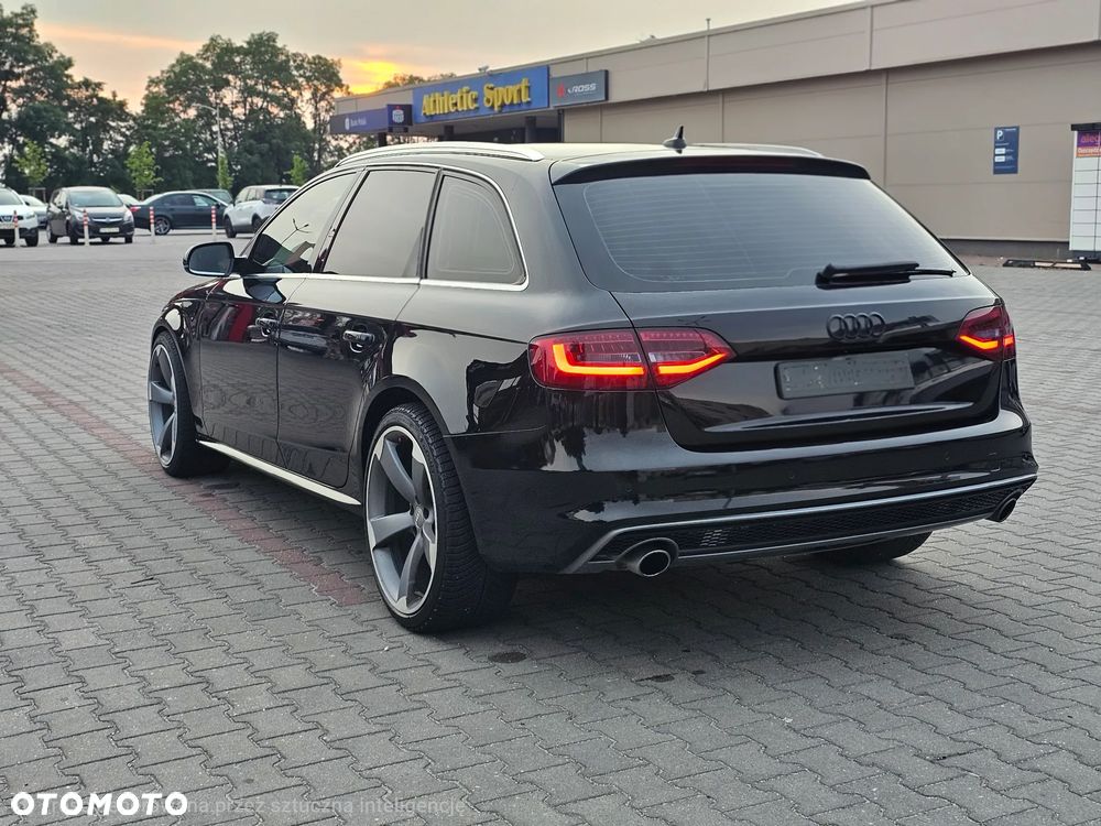 Audi A4 Avant - 1