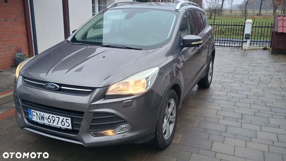 Ford Kuga 2.0 TDCi Titanium - 4