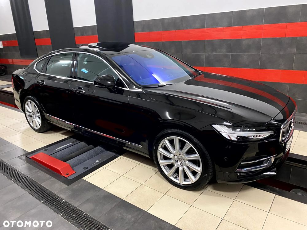Volvo S90 D5 AWD Momentum - 4