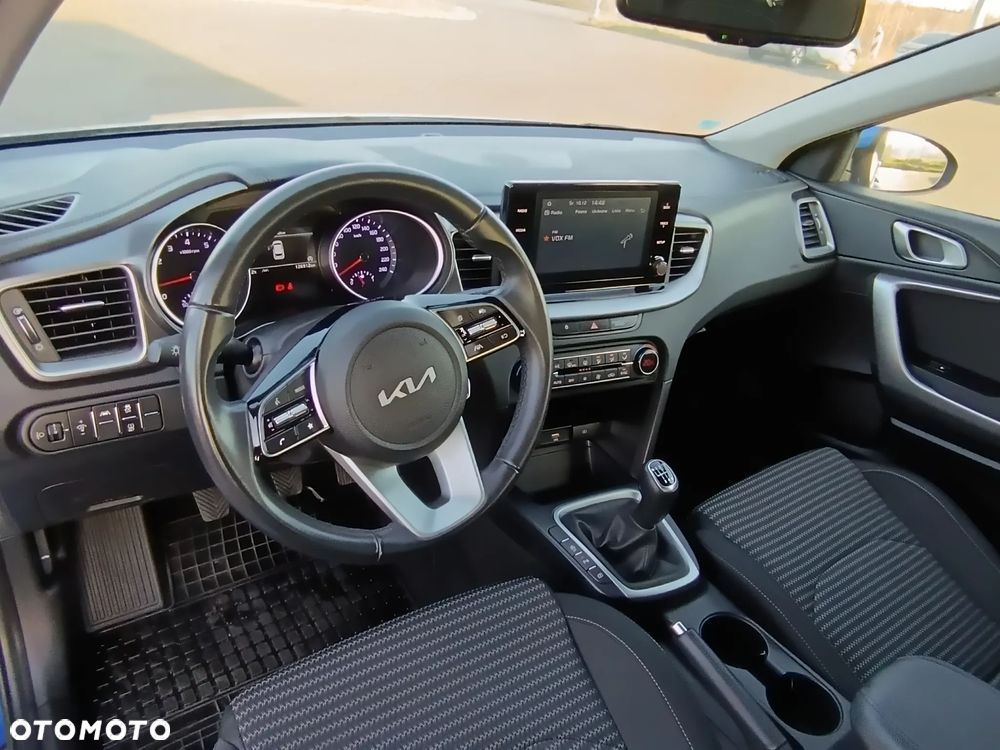 Kia Ceed 1.5 T-GDI M - 5