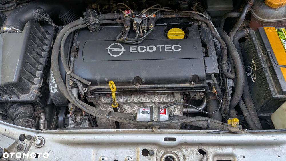 Opel Zafira 1.8 - 10