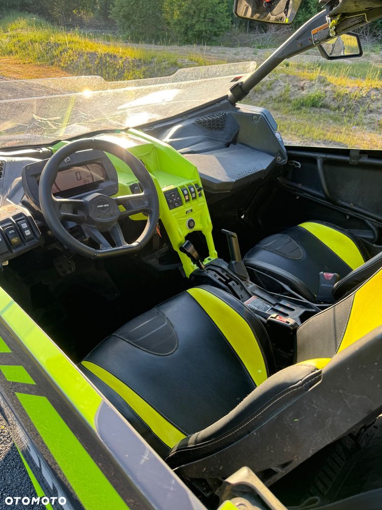 Can-Am Maverick - 7
