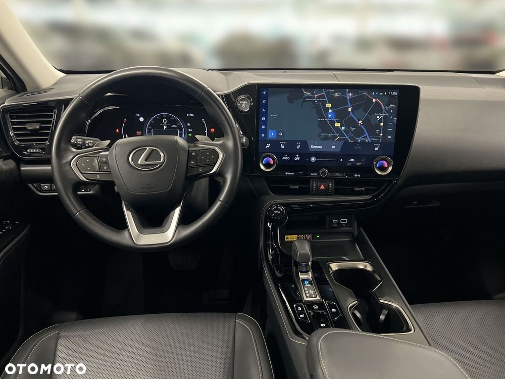 Lexus NX 350h Prestige AWD - 19