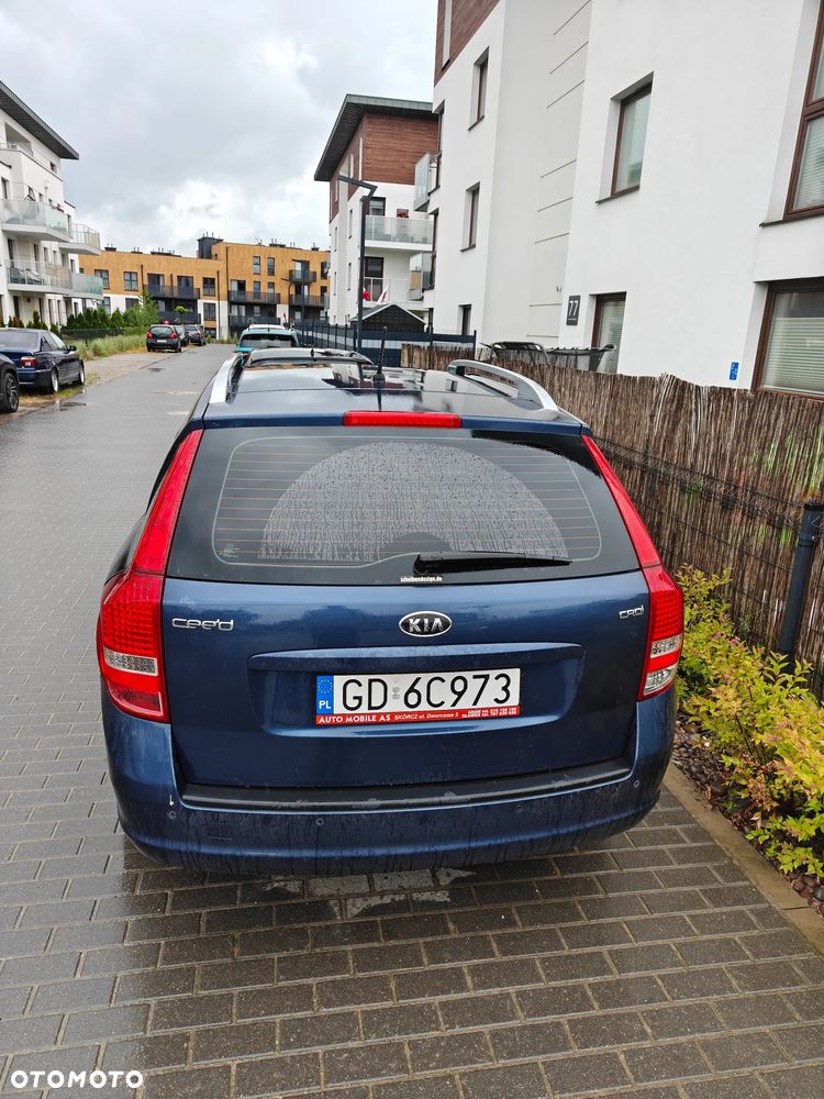 Kia Ceed 2.0 crdi Optimum - 3