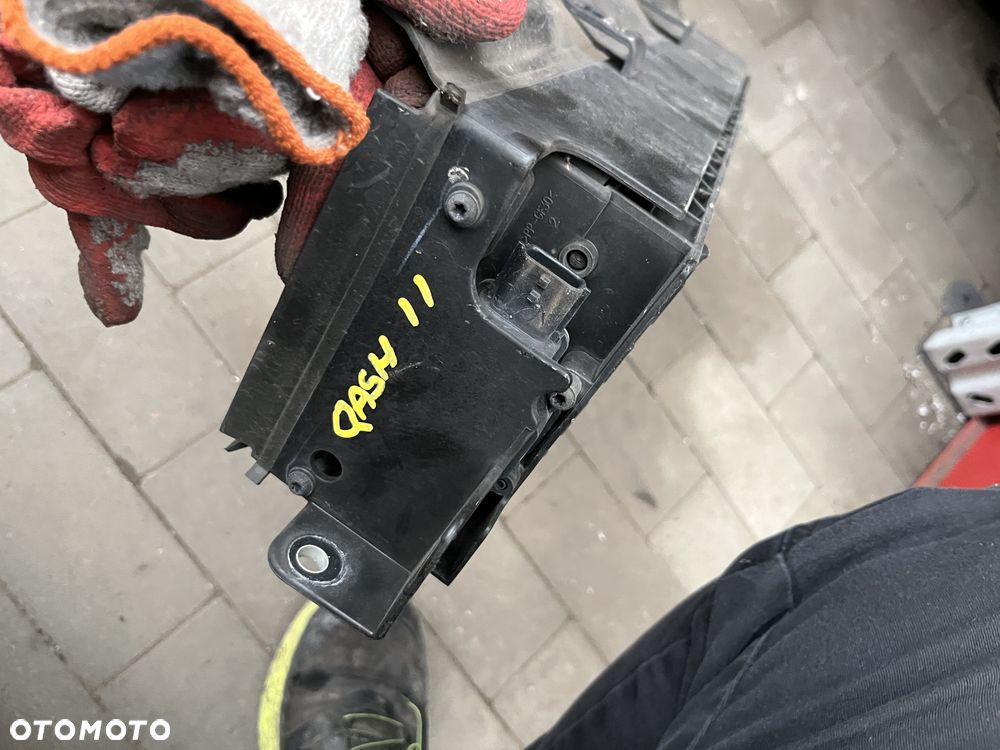 Żaluzja roletka Nissan Qashqai J11 - 4