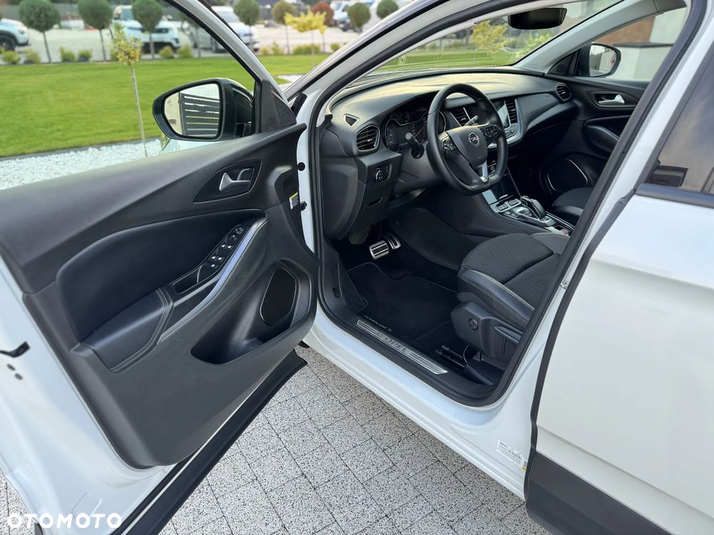 Opel Grandland X Plug-in-Hybrid4 1.6 DI Start/Stop Ultimate - 26