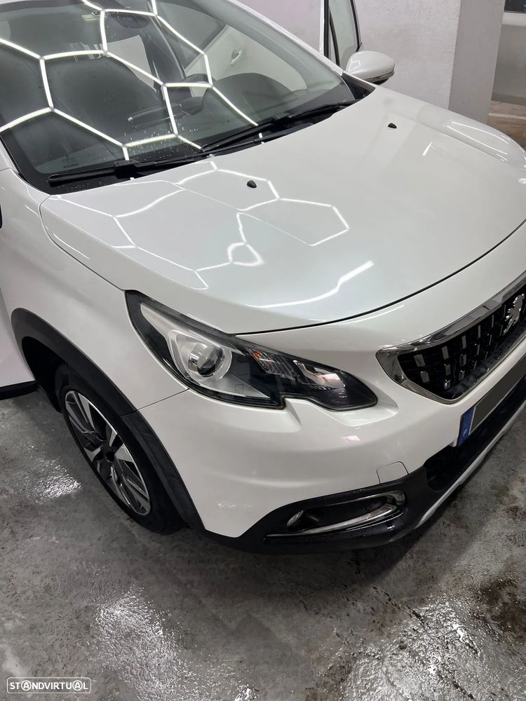 Peugeot 2008 1.2 PureTech Style - 2
